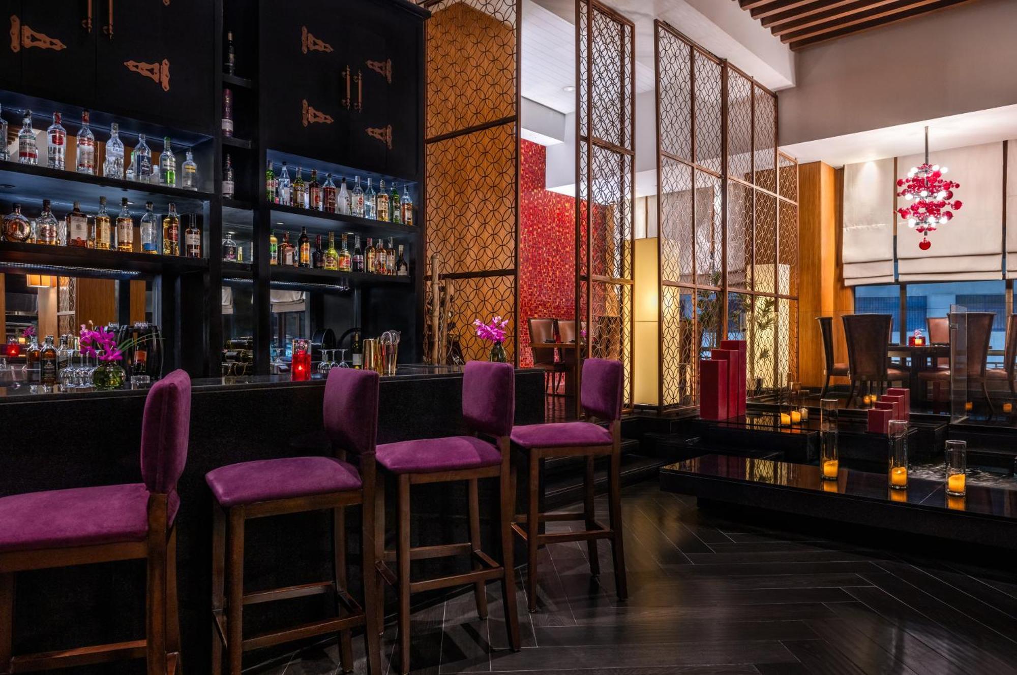 Sofitel Cairo Downtown Nile Ξενοδοχείο Εξωτερικό φωτογραφία The bar at the lobby