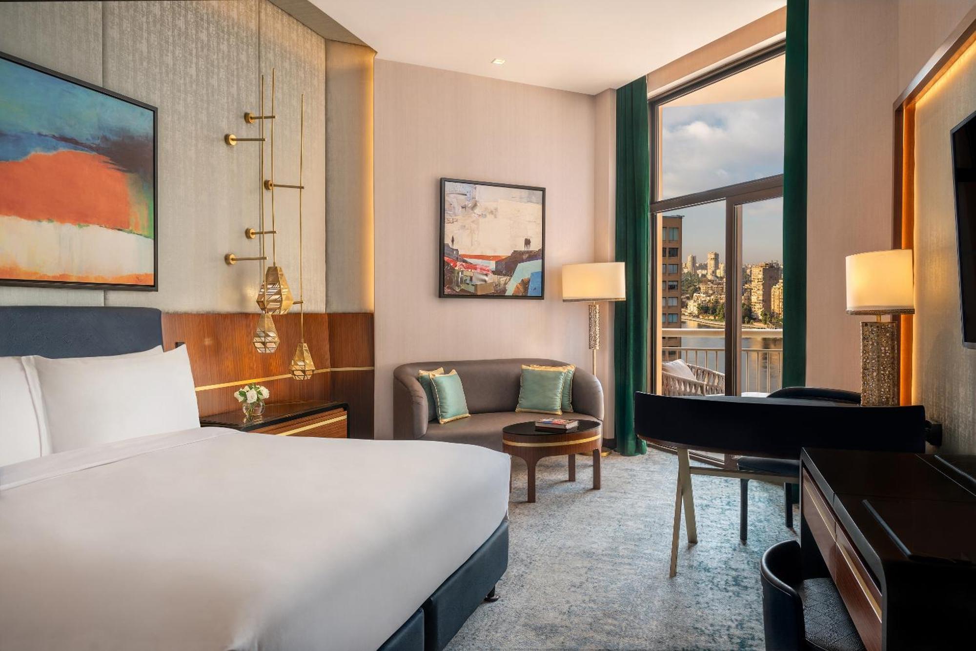 Sofitel Cairo Downtown Nile Ξενοδοχείο Εξωτερικό φωτογραφία A room at the hotel